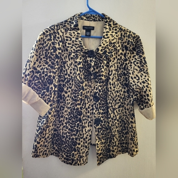 Ingredients Tops - Black and Tan Leopard Print Jacket Size 1x